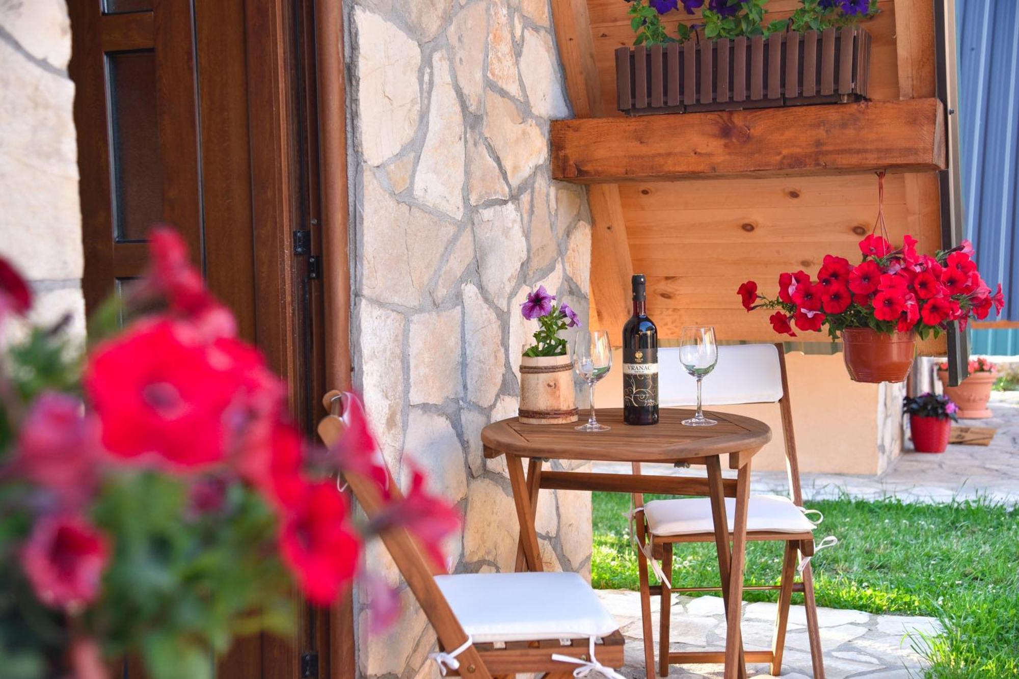 Cottages Big Bear Žabljak エクステリア 写真